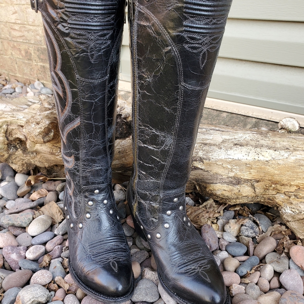 Ariat Wanderlust Studded Boots